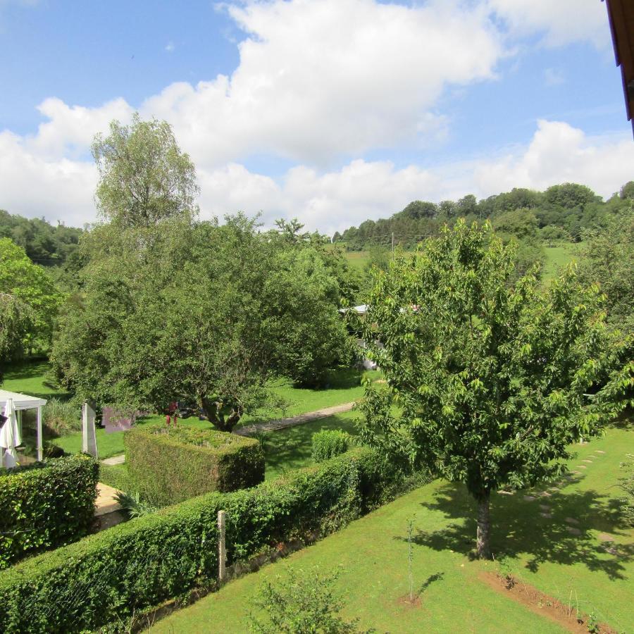Fagnon Au Jardin Fessard Bed & Breakfast エクステリア 写真