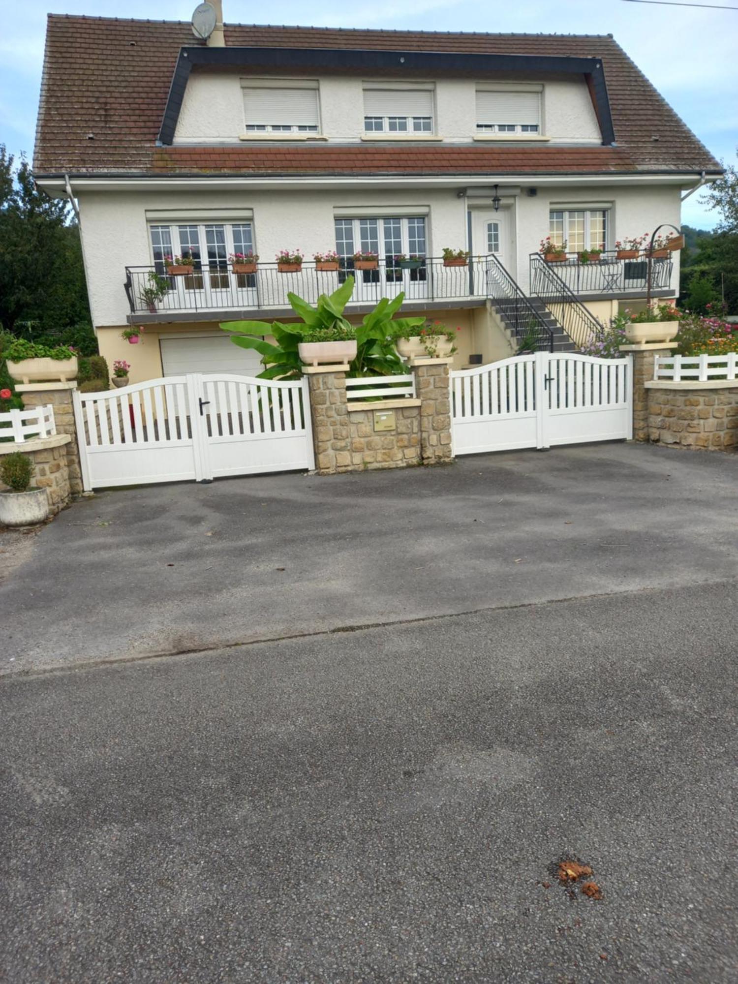 Fagnon Au Jardin Fessard Bed & Breakfast エクステリア 写真